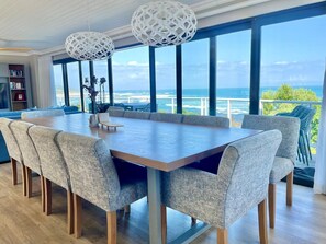 Dining - “The Cottage'' Morgan Bay with breathtaking views (East London)