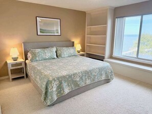 5 bedrooms, iron/ironing board, travel cot, WiFi - Gulf Breeze Home Pensacola Bay (Gulf Breeze)