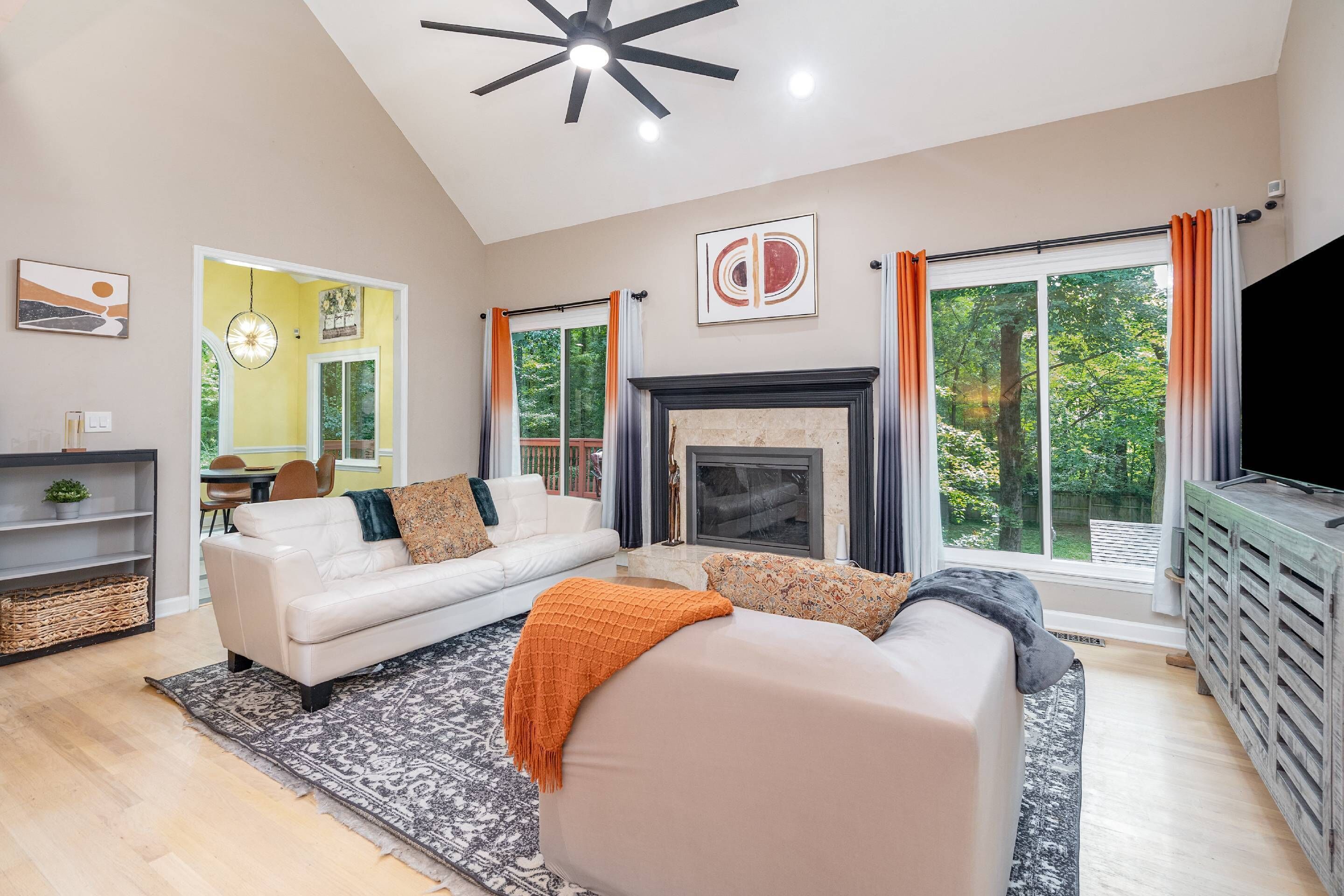 تلفزيون، مدفأة