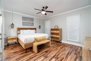 4 soveværelser, strygejern/strygebræt, gratis Wi-Fi, sengetøj