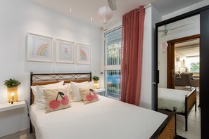 3 bedrooms, iron/ironing board, free WiFi, bed sheets