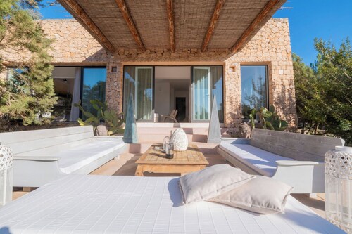 Villa Shangrila the only paradise in Formentera