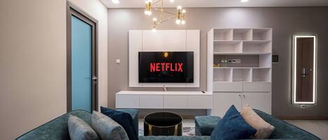 1 bedroom, desk, laptop workspace, blackout curtains