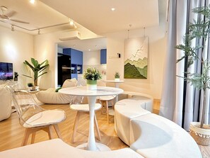 تناول الطعام