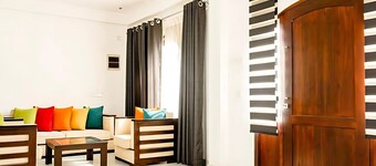 Charming 2-Bedroom Apartment with AC, WiFi & Kitchen in Pleasant Dambulla