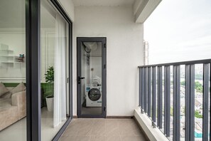 Deluxe-Apartment, 4 Schlafzimmer, Balkon, Stadtblick | Balkon