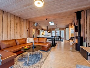 TV, fireplace - "Gunwald" - 1km to the fjord by Interhome (Hemmet)