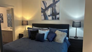 2 habitaciones, tabla de planchar con plancha, cuna de viaje y wifi