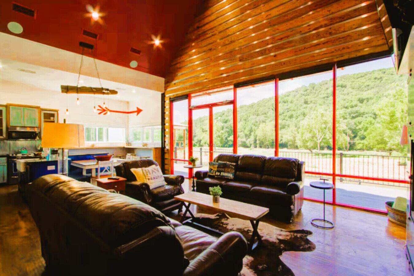 Télévision, cheminée