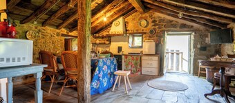 Cosy cottage in Los Valles Pasiegos, Cantabria: Lo Lucas 1920