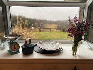 المنشأة من الداخل