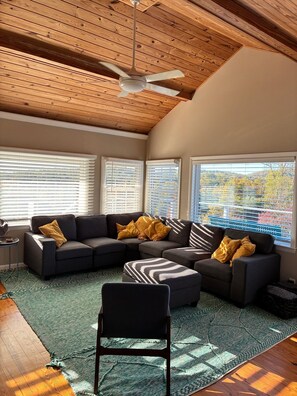 TV, fireplace - Shenandoah 3BR Mountain Retreat on 15 Acres – Views, Fire Pit, and More! (Stanardsville)