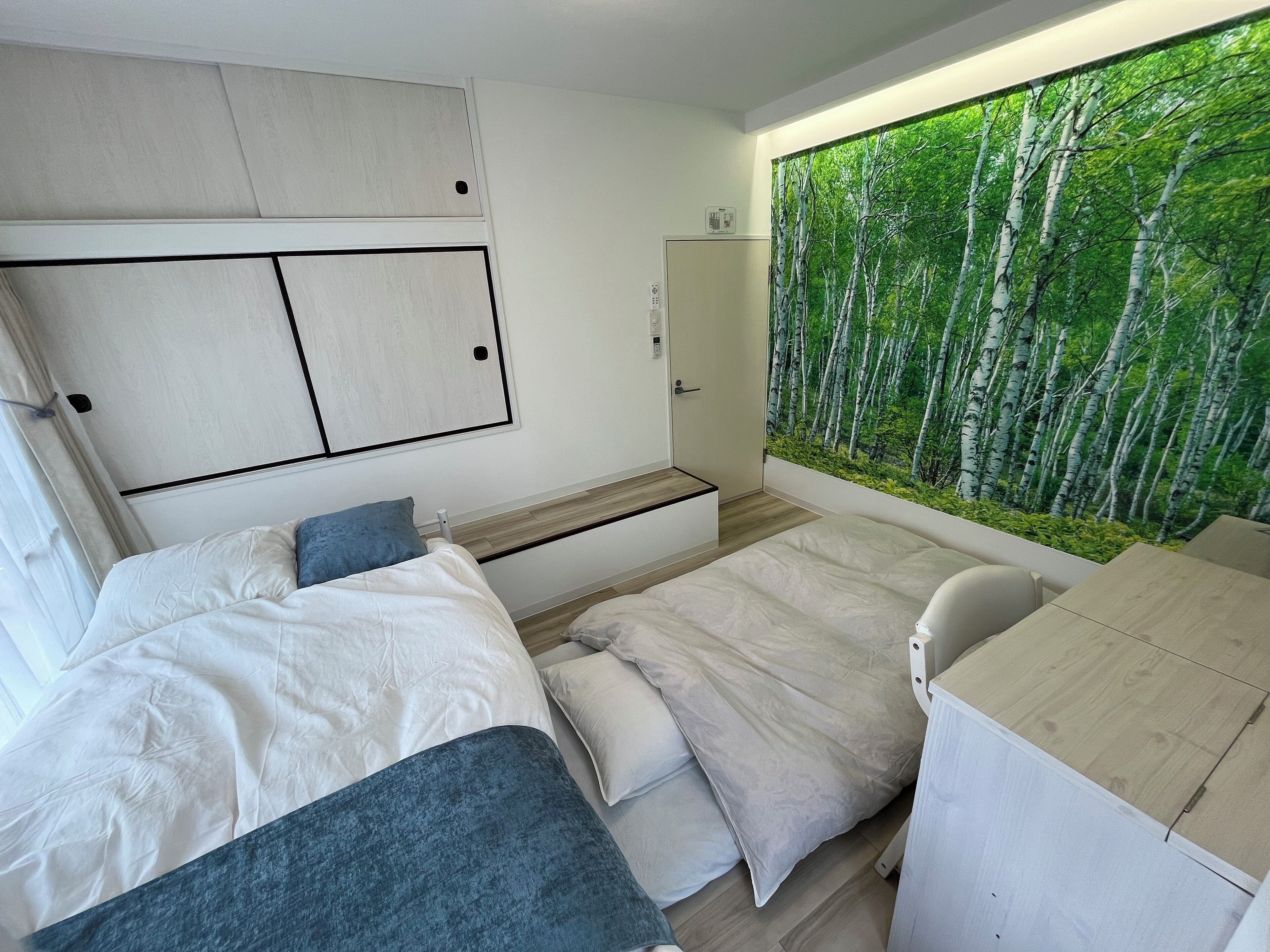 Comfort House, Non Smoking | 3 bedrooms, down comforters, blackout drapes, iron/ironing board