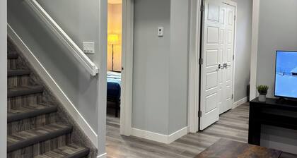Modern 2 Bedroom Basement Suite