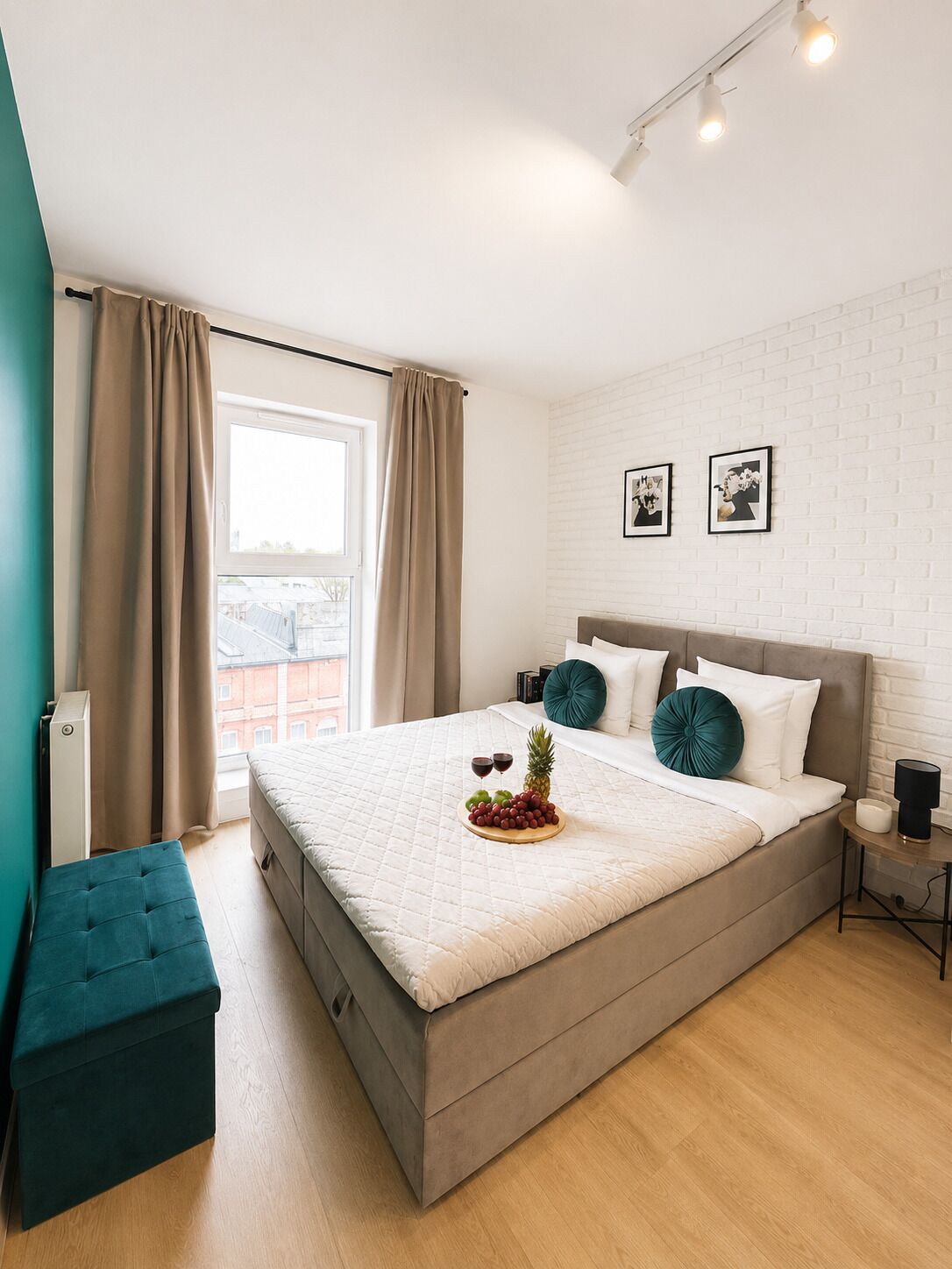 Comfort-huoneisto, parveke, kaupunkinäköala | 2 makuuhuonetta, kannettavalle tietokoneelle sopiva työtila
