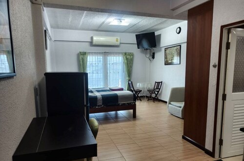 Luxury Room for rent in Pattaya fully furnished with AC, WiFi
