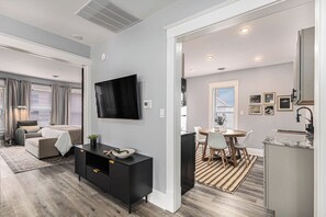 1 Schlafzimmer, Bügeleisen/Bügelbrett, WLAN, Bettwäsche