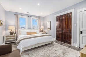 1 slaapkamer, een strijkplank/strijkijzer, wifi, beddengoed