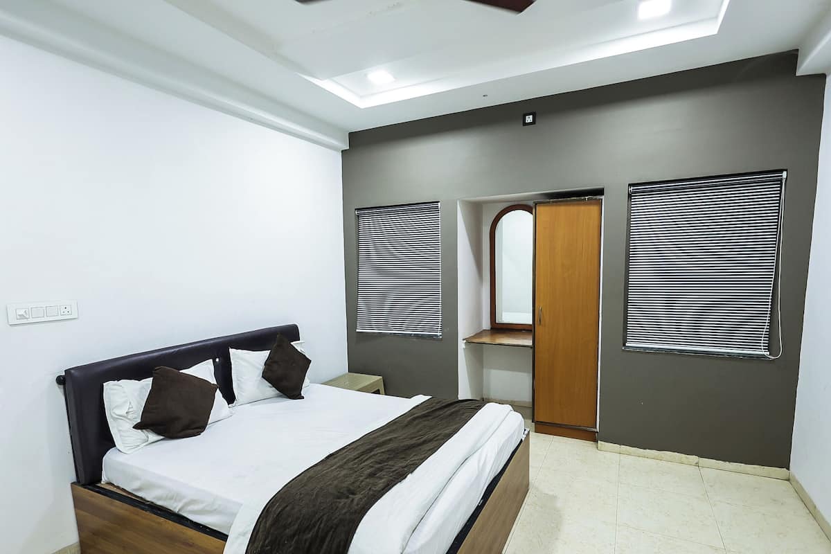 Deluxe Double Room | Ruang kerja komputer riba, Wi-fi percuma