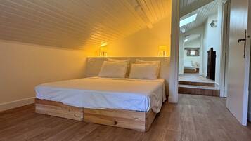 3 dormitoris, planxa i posts de planxar, wifi gratuïta i roba de llit