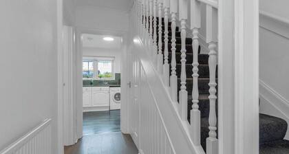 Vacant Nests | The Grampian | Free Wifi