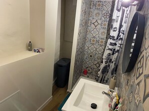 Soap - Charming, friendly apartment with all amenities (Caromb)