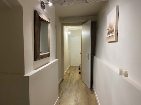 Interior. Charming, friendly apartment with all amenities