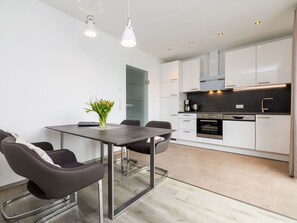 Dining - Nice apartment for 4 people with WIFI and TV (Altenmarkt Im Pongau)
