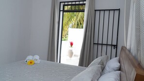 4 chambres, fer et planche à repasser, Wi-Fi, draps fournis