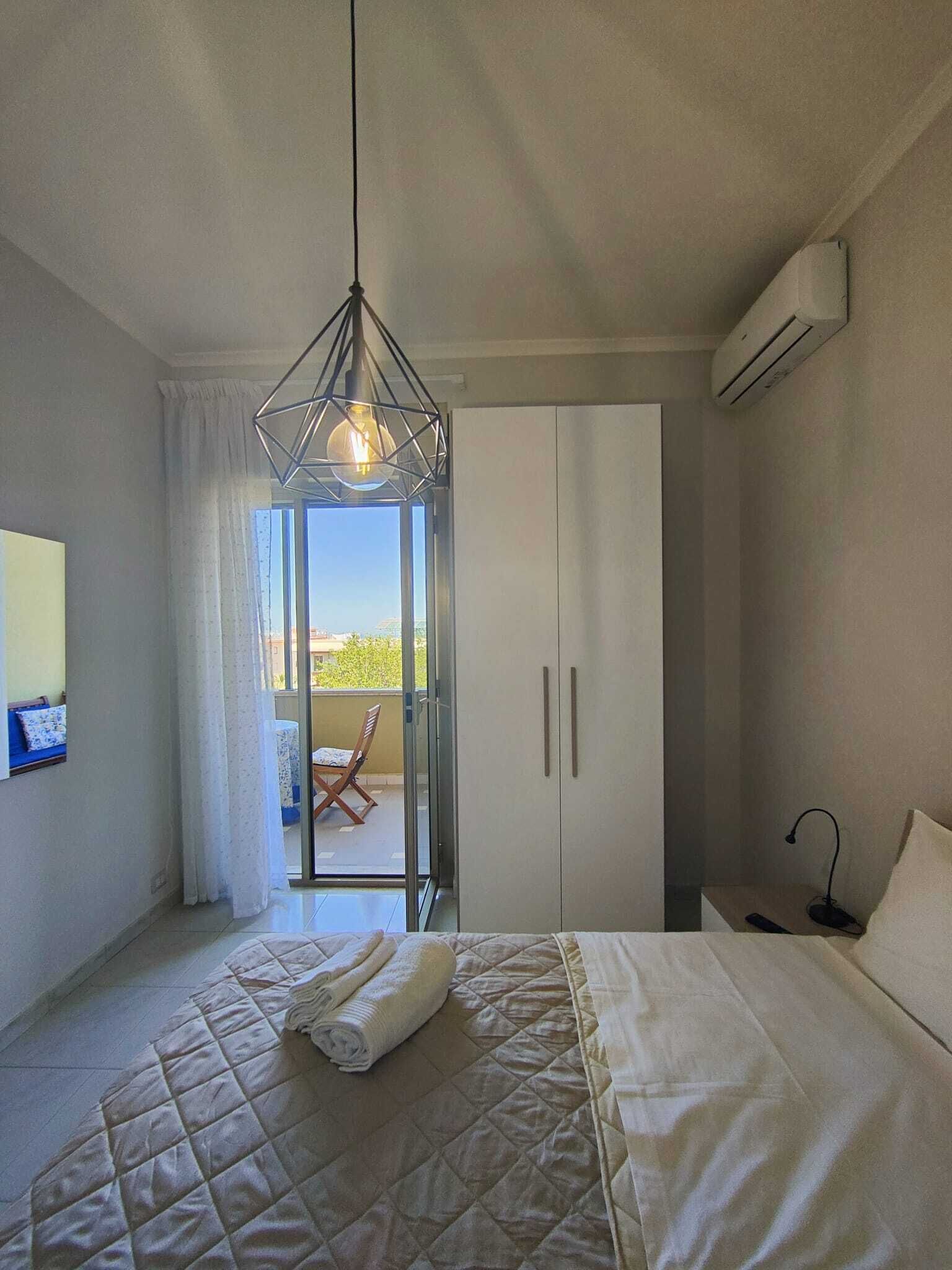 Apartemen Comfort, pemandangan laut | 2 kamar tidur, selimut bulu angsa, dan tirai kedap cahaya