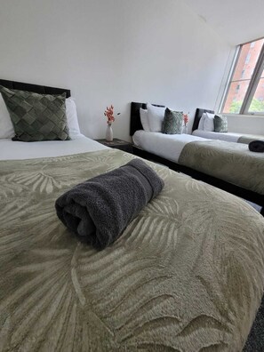 2 bedrooms, WiFi, bed sheets