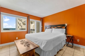 2 bedrooms, desk, iron/ironing board, free WiFi - Perfect Summer Escape at PP A-521 (Panama City Beach)