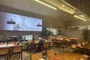 Restaurant - Fudimen Hotel (Zhenjiang High-speed Railway Station) (Zhenjiang)