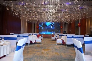 Restaurant - Fudimen Hotel (Zhenjiang High-speed Railway Station) (Zhenjiang)