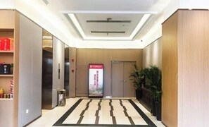 Interior - Fudimen Hotel (Zhenjiang High-speed Railway Station) (Zhenjiang)