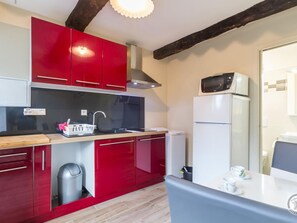 Kühlschrank, Mikrowelle