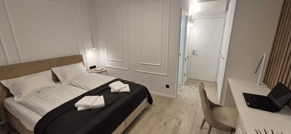 Desk, free WiFi - Anita's mansion (Gattendorf)