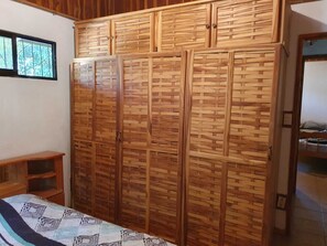 2 bedrooms, desk, iron/ironing board, WiFi - Small finca in Lepanto near Jicaral in the province of Puntarenas in Costa Rica (Lepanto)