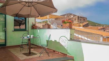 Appartement, uitzicht op de stad | Terras