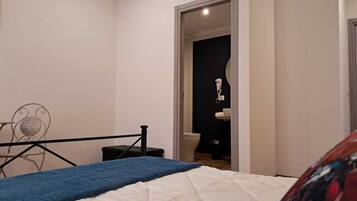 Deluxe Room | Soundproofing, free WiFi