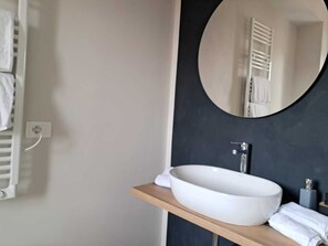 Deluxe Oda | Banyo | Saç kurutma makinesi, havlu, sabun, şampuan 