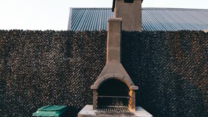 BBQ/picnic area - ARNE BUNGALOV (Sapanca)