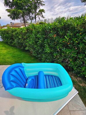 Baignoire à remous extérieure