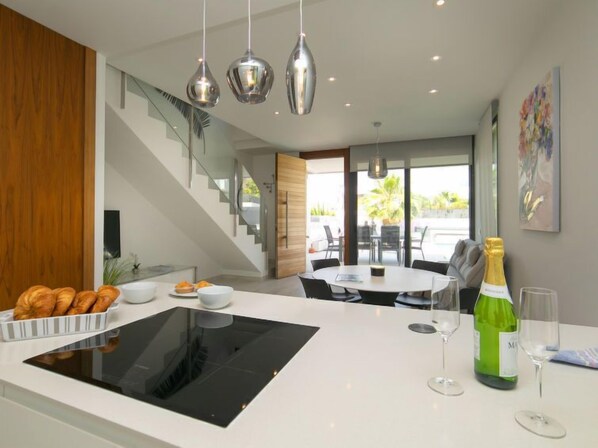House, 4 Bedrooms, Terrace | Dining - Global Bruselas - By Global Rental Holidays 18917 (Finestrat)