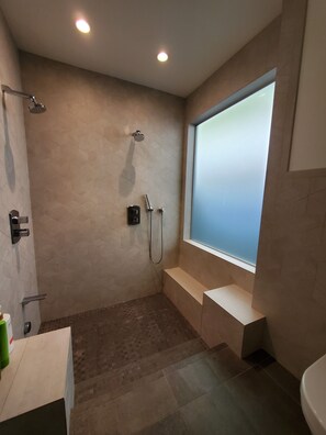 Shower, towels, toilet paper