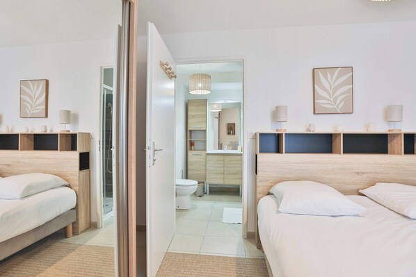 3 Schlafzimmer, Bügeleisen/Bügelbrett, WLAN, Bettwäsche