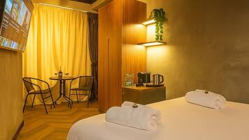 Comfort Double Room | Premium bedding, down comforters, minibar, desk