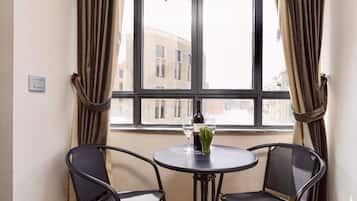 Premium bedding, down comforters, minibar, desk