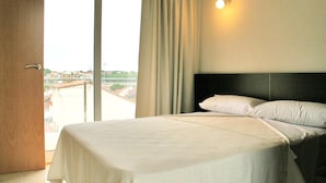 Apartment | 2 bilik tidur, dilengkapkan perabot secara berasingan 
