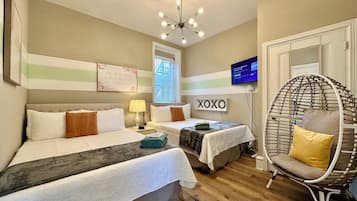 1 habitación, tabla de planchar con plancha, wifi gratis y ropa de cama
